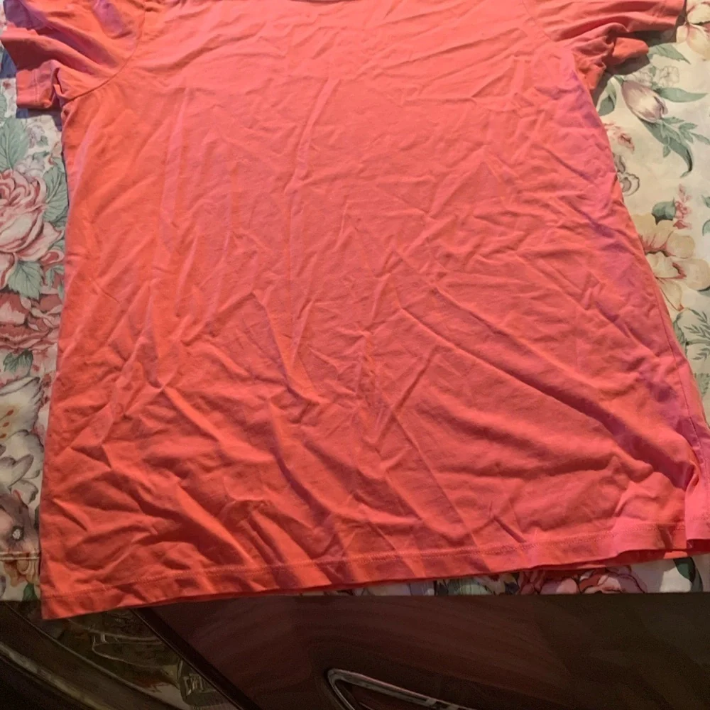 ADORA Pink Short Sleeve Tee Size Large - Picture 3 of 10